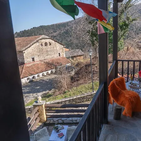 παραδοσιακό πετρόχτιστο εξοχικό για έως 12 άτομα Nyaraló Áno Szkotína