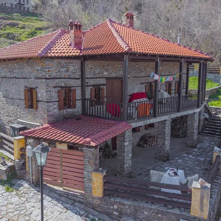 παραδοσιακό πετρόχτιστο εξοχικό για έως 12 άτομα Nyaraló *