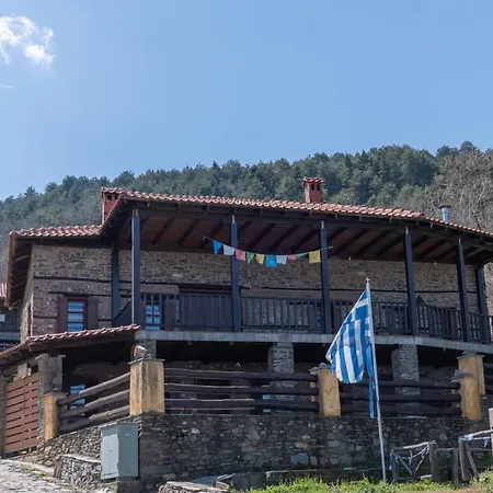 Nyaraló παραδοσιακό πετρόχτιστο εξοχικό για έως 12 άτομα *
